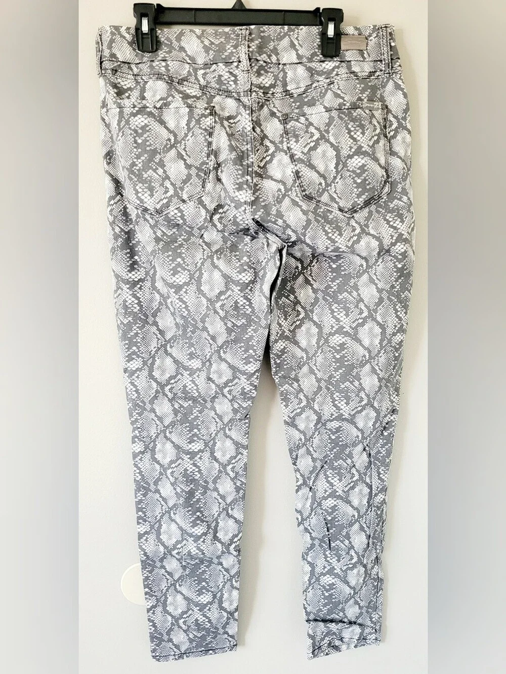 Seven7 TummyLess Gray Snake-Print Cotton Blend High Waist Skinny Jeans 12